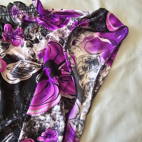 Women's Purple Floral Sleeveless Tunic Top - Picture 11 of 13